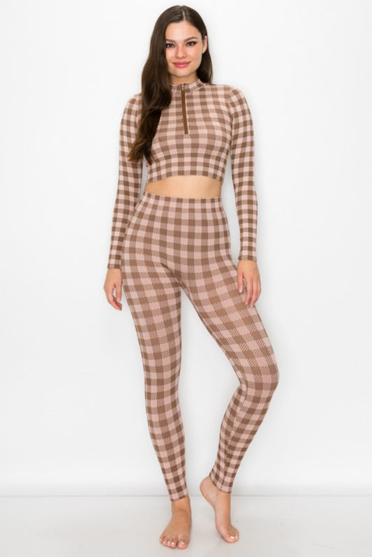 CHECKERED SET